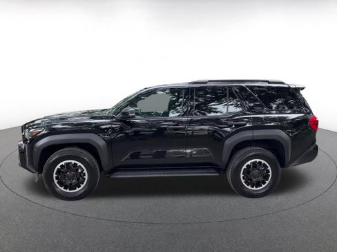 Used 2025 Toyota 4Runner TRD Off-Road AWD/4WD image 9