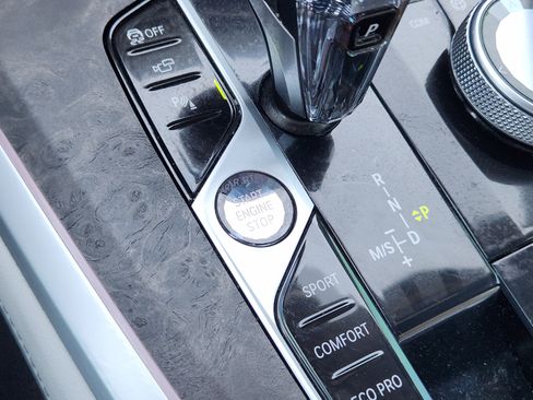 Used 2023 BMW X5 xDrive40i w/ Executive Package image 23