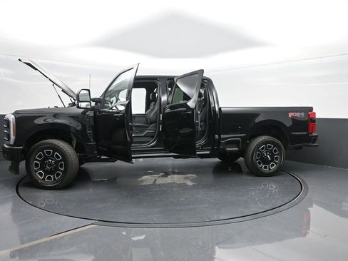 New 2026 Ford F250 Platinum image 54