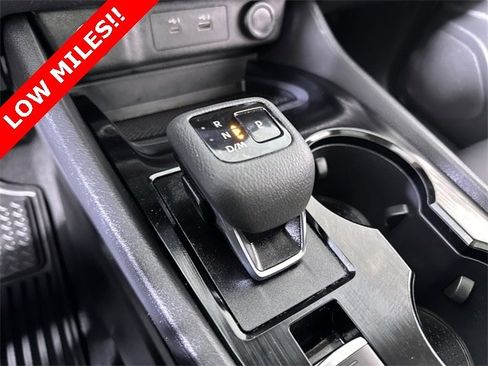 Used 2023 Nissan Rogue SV w/ SV Premium B Package image 16