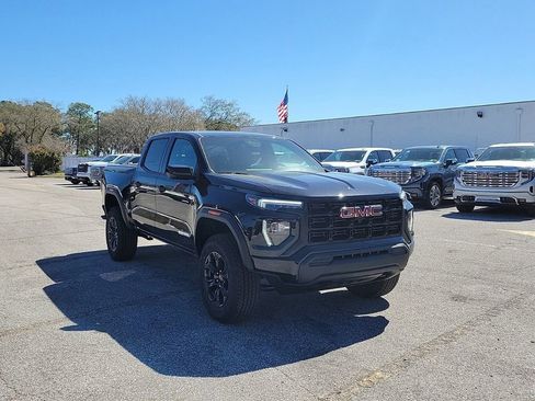 New 2025 GMC Canyon Elevation w/ Technology Package image 31