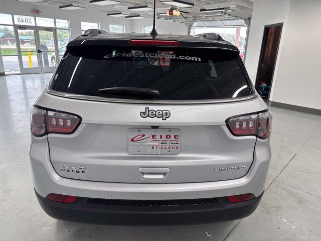 Used 2024 Jeep Compass Limited AWD/4WD image 9