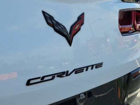 Used 2015 Chevrolet Corvette Stingray Coupe w/ ZF1 Appearance Package image 8