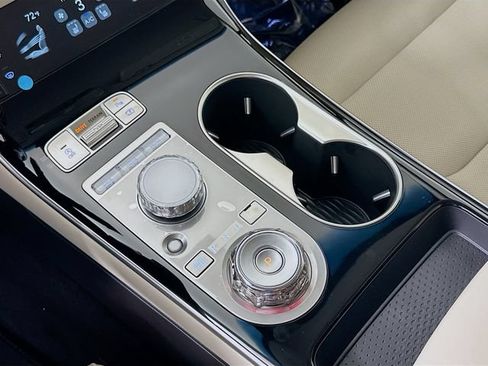 New 2026 Genesis GV70 2.5T AWD/4WD image 15