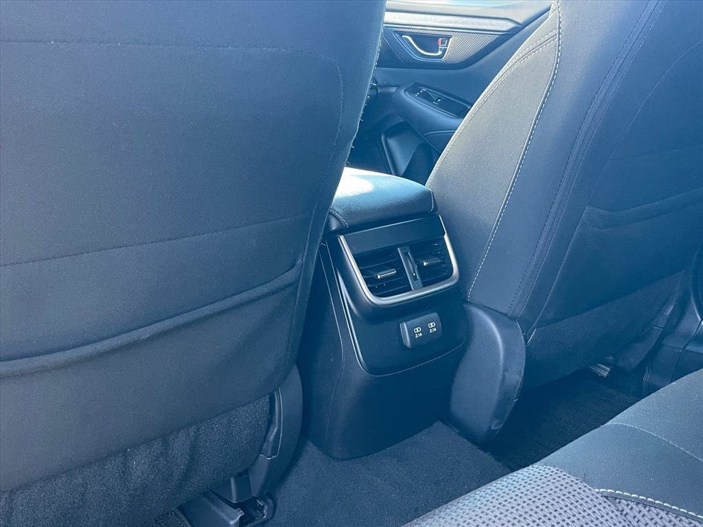 Used 2022 Subaru Outback Premium AWD/4WD image 23