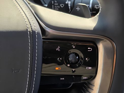 New 2026 INFINITI QX80 4WD w/ Sport Exterior Package image 19