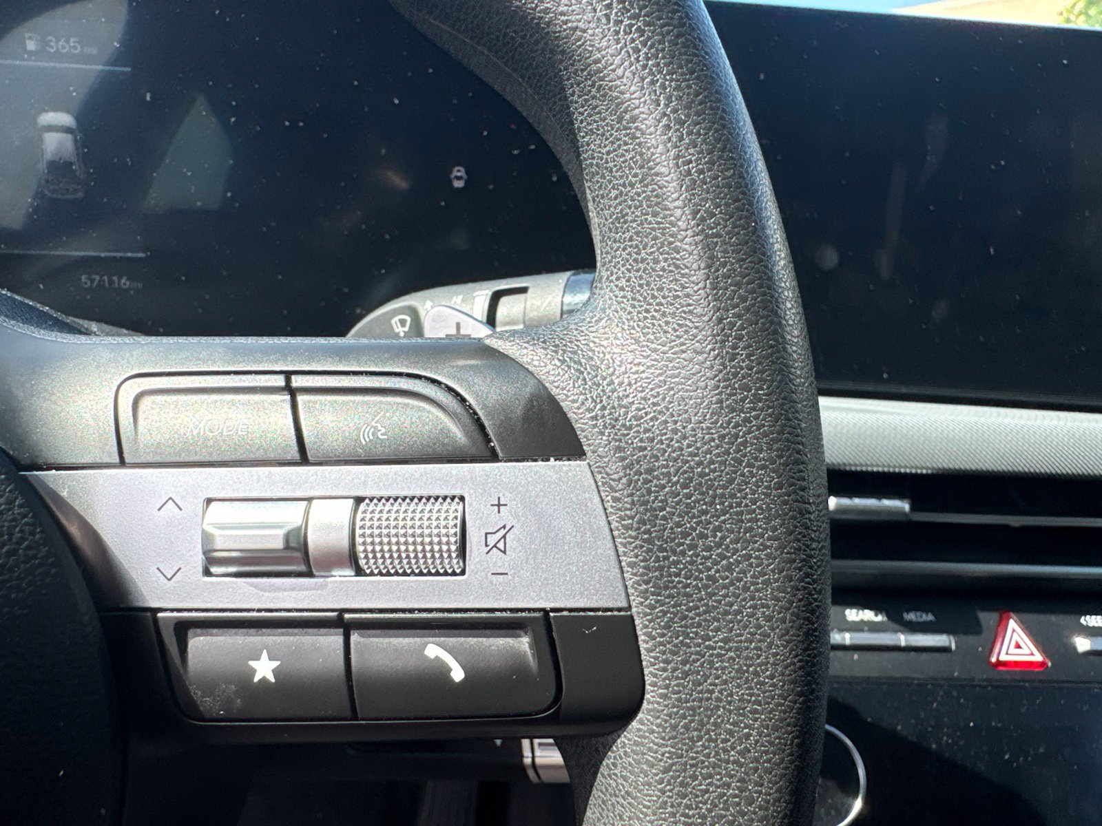 Certified 2025 Hyundai Sonata SEL FWD image 15