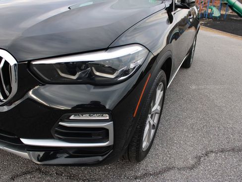 Used 2019 BMW X5 xDrive40i w/ Premium Package 2 image 41