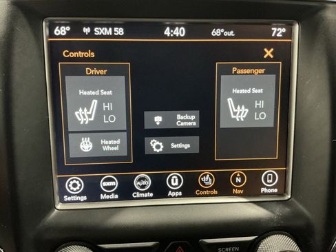 Used 2018 Jeep Grand Cherokee Limited image 10