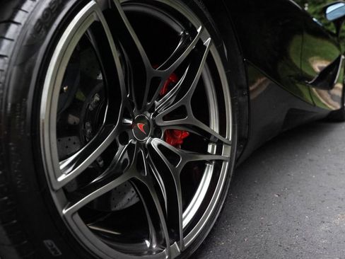 Used 2018 McLaren 720S Performance image 14