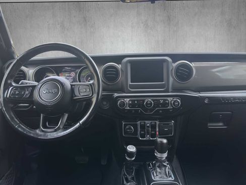 Used 2021 Jeep Wrangler Unlimited Sport image 14