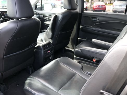 Used 2019 Honda Pilot Elite image 27