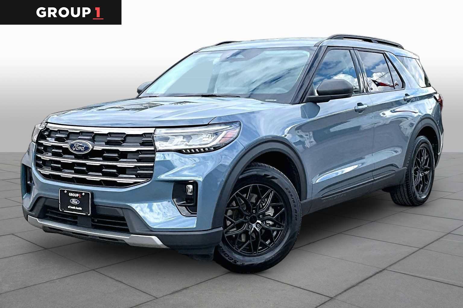 Used 2025 Ford Explorer Active w/ Active Comfort Package RWD image 1