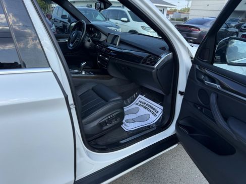 Used 2018 BMW X5 sDrive35i w/ Driving Assistance Package RWD image 13