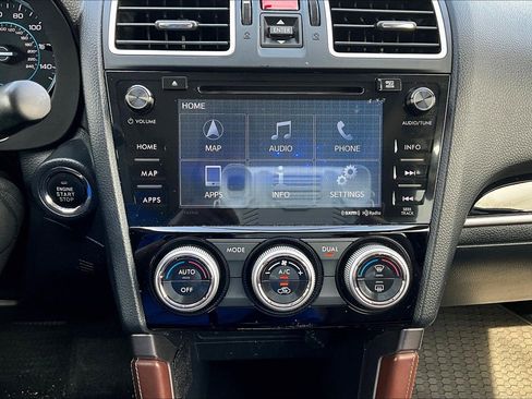 Used 2018 Subaru Forester 2.5i Touring AWD/4WD image 24