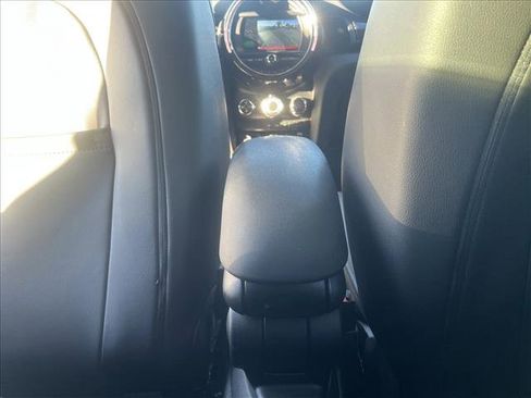 Used 2020 MINI Cooper S image 16
