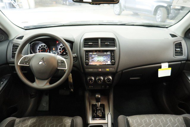 New 2027 Mitsubishi Outlander Sport FWD image 19