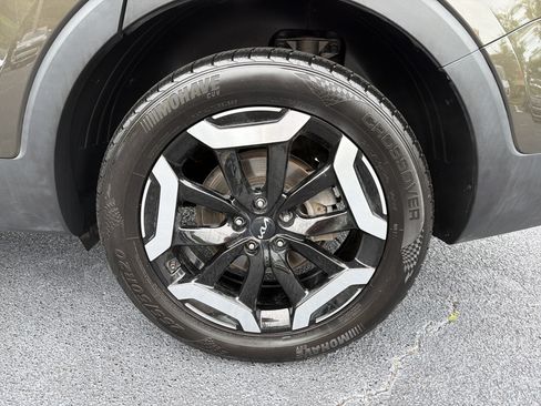 Used 2023 Kia Telluride S w/ S Sunroof Package AWD/4WD image 17