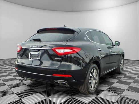 Used 2019 Maserati Levante AWD/4WD image 26