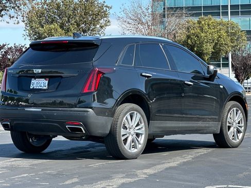 Used 2023 Cadillac XT5 Premium Luxury w/ Technology Package FWD image 4