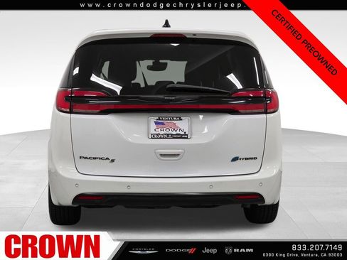 Certified 2024 Chrysler Pacifica Limited FWD image 6