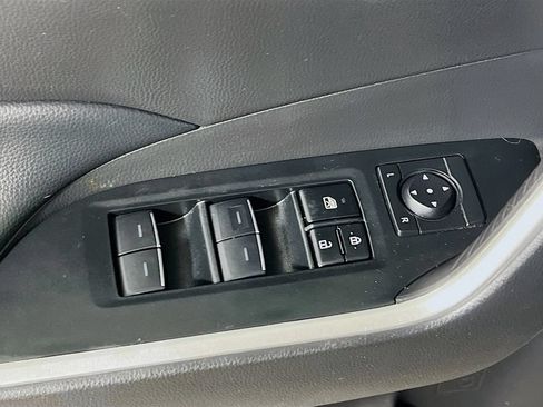 Certified 2024 Toyota RAV4 XLE w/ Convenience Package AWD/4WD image 16