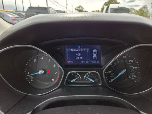 Used 2013 Ford Focus SE FWD image 19