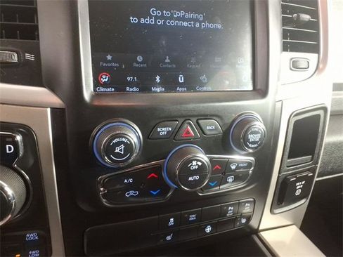 Used 2018 RAM 1500 Big Horn image 22