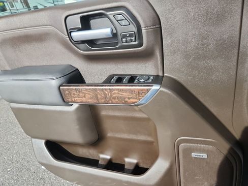 Used 2020 GMC Sierra 1500 Denali w/ Denali Ultimate Package image 9