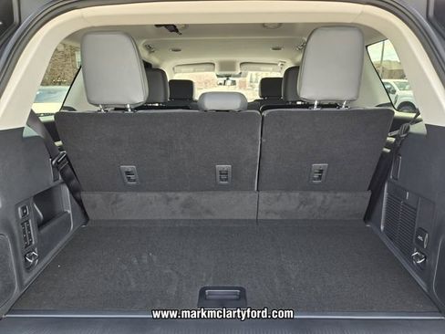 New 2026 Ford Expedition Active RWD image 12
