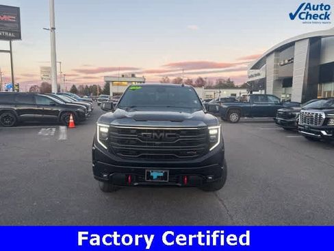 Certified 2022 GMC Sierra 1500 AT4 w/ AT4 Premium Package image 3