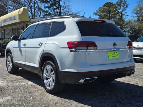 Used 2021 Volkswagen Atlas SE w/ Panoramic Sunroof Package image 3