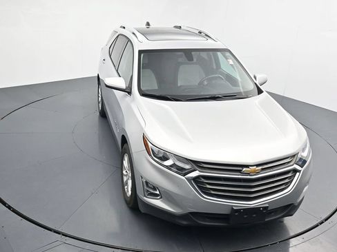 Used 2018 Chevrolet Equinox LT w/ Sun & Infotainment Package FWD image 24
