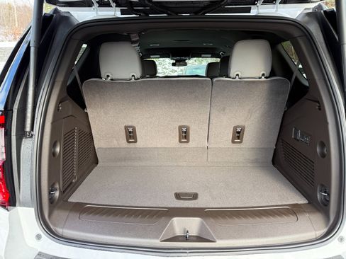 New 2026 GMC Yukon Elevation image 20