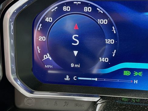 New 2026 Chevrolet Silverado 1500 RST AWD/4WD image 13