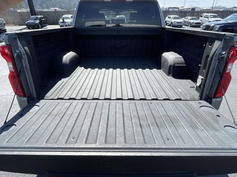 Used 2021 Chevrolet Silverado 1500 Custom w/ Safety Confidence Package image 10