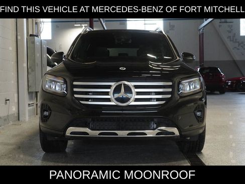 Used 2026 Mercedes-Benz GLB 250 GLB 250 image 2
