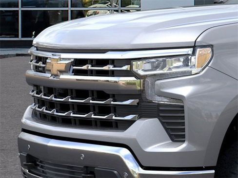 New 2026 Chevrolet Silverado 1500 LTZ w/ Z71 Off-Road Package image 13