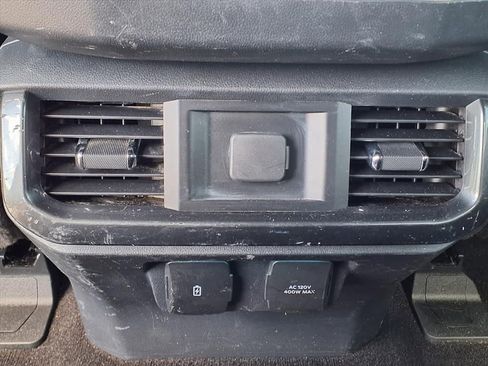 Used 2022 Ford F150 XLT w/ Equipment Group 302A High AWD/4WD image 16