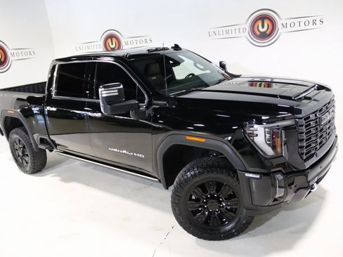 Used 2024 GMC Sierra 3500 Denali Ultimate image 90