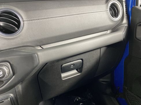 Used 2023 Jeep Wrangler Sahara w/ Cold Weather Group image 35