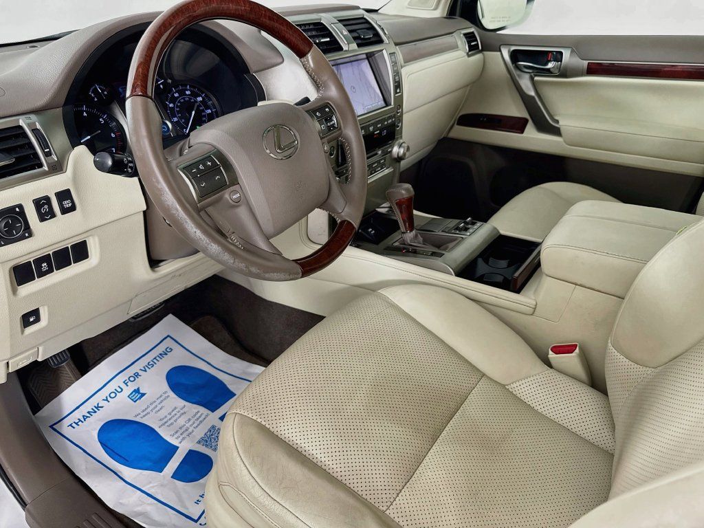 Used 2013 Lexus GX 460 w/ Comfort Plus Pkg AWD/4WD image 11