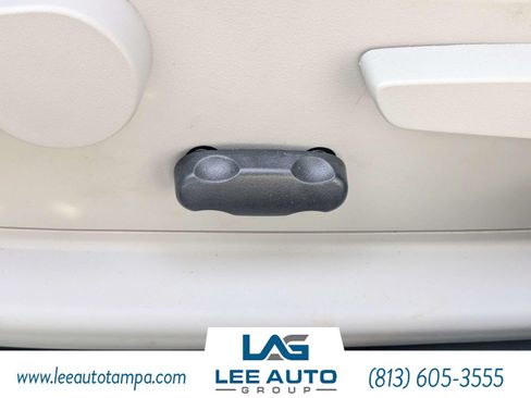 Used 2012 Chevrolet Impala LT w/ LT Sunroof Package FWD image 18