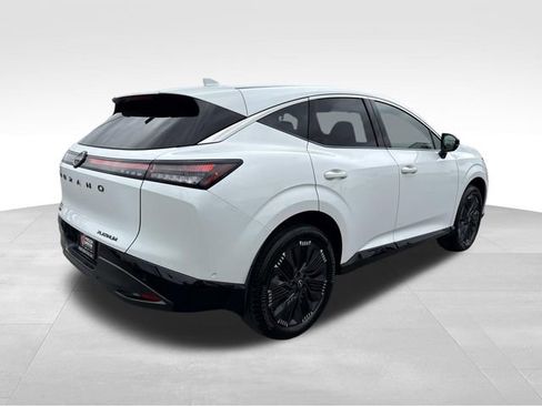 Used 2025 Nissan Murano Platinum AWD/4WD image 2