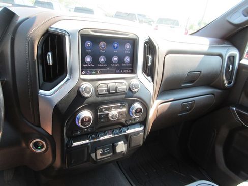 Used 2021 GMC Sierra 1500 SLE w/ X31 Off-Road Package AWD/4WD image 27
