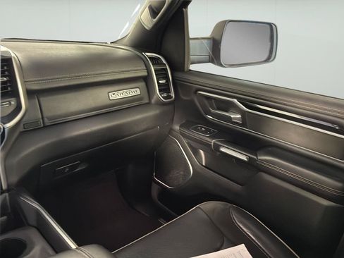 Used 2020 RAM 1500 Laramie w/ Sport Appearance Package AWD/4WD image 23