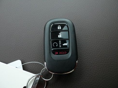 Used 2026 Honda Pilot Elite image 35