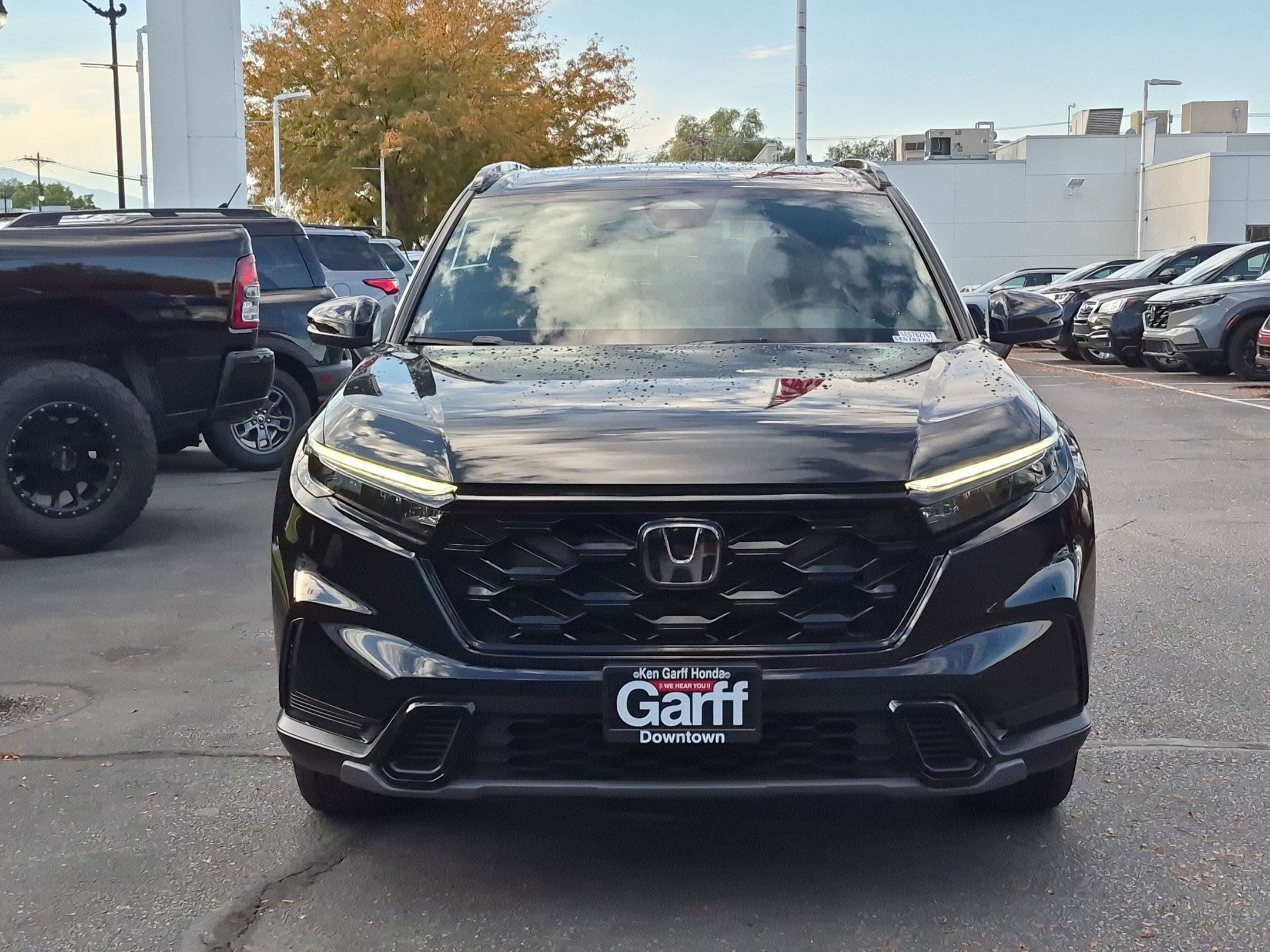 Used 2025 Honda CR-V Sport image 11
