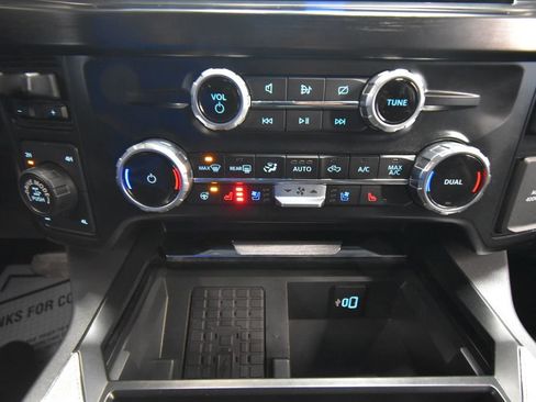 Used 2023 Ford F250 Lariat w/ Tremor Off-Road Package image 19