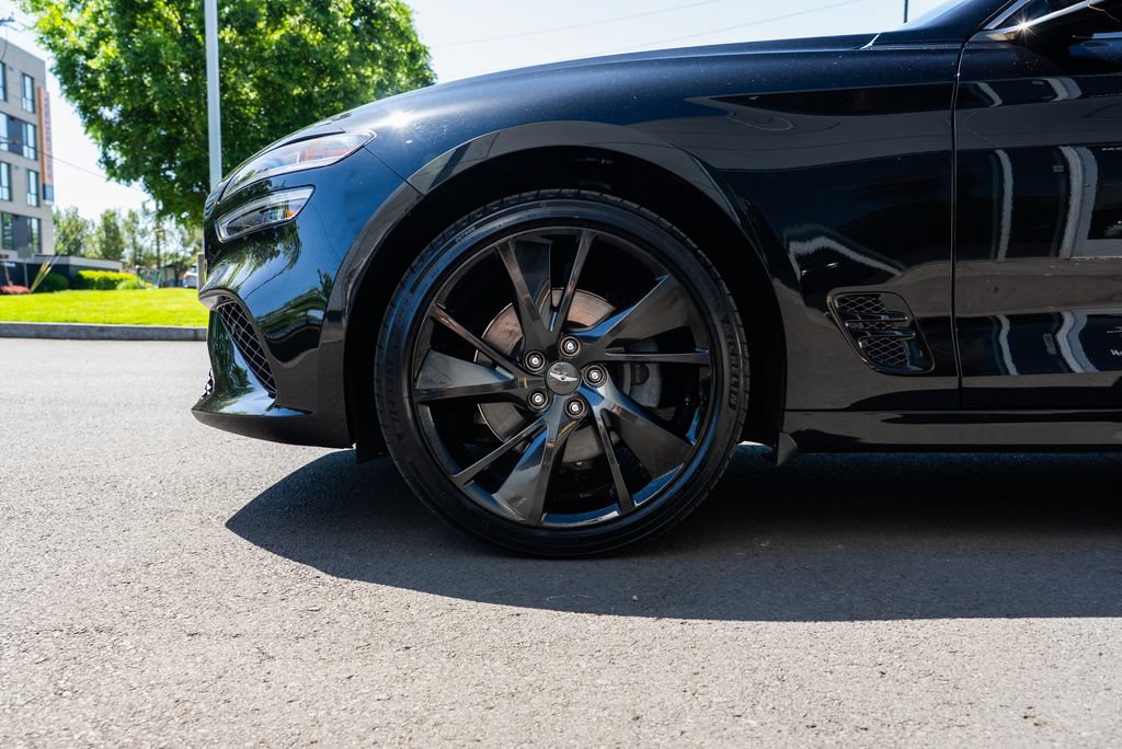 Used 2023 Genesis G70 2.0T w/ Sport Prestige Package AWD/4WD image 7